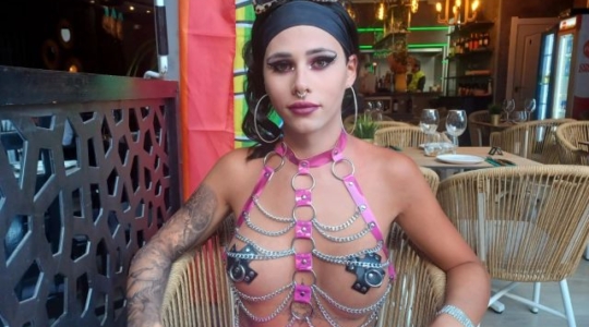Ladyboy160319 Vorschaubild